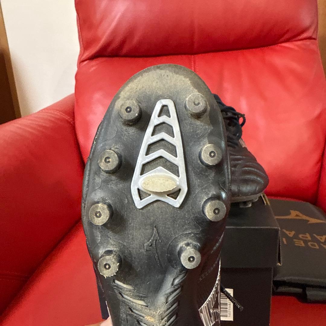 ワ*フ様 モレリアネオ4βJAPAN黒銀25.５cm