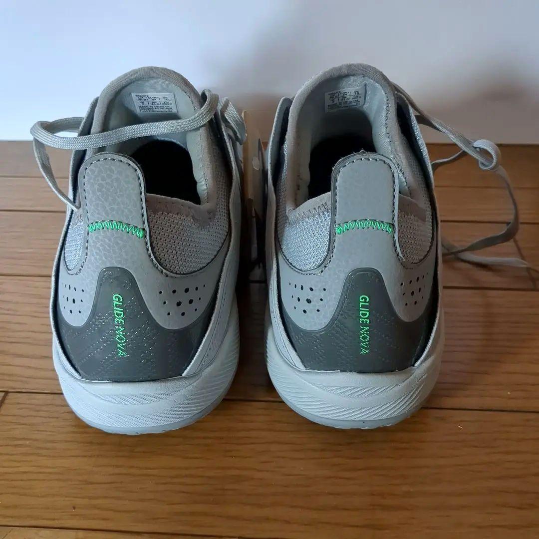 新品☆アシックス ASICS バッシュ GLIDE NOVA FF 3 28.0