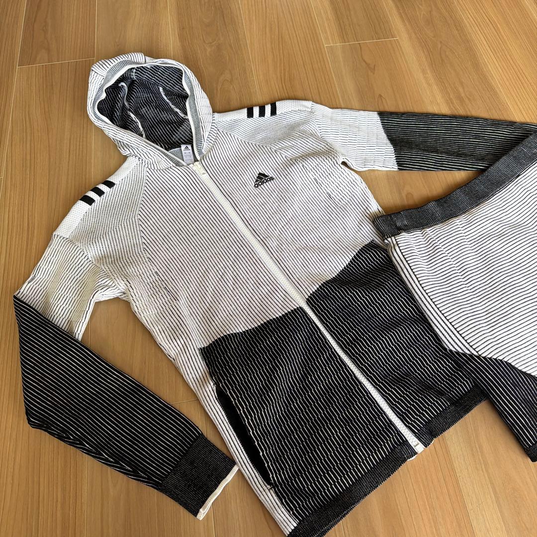 adidas フーディーセットアップ　M スカート パーカー　ゴルフ　ホワイト