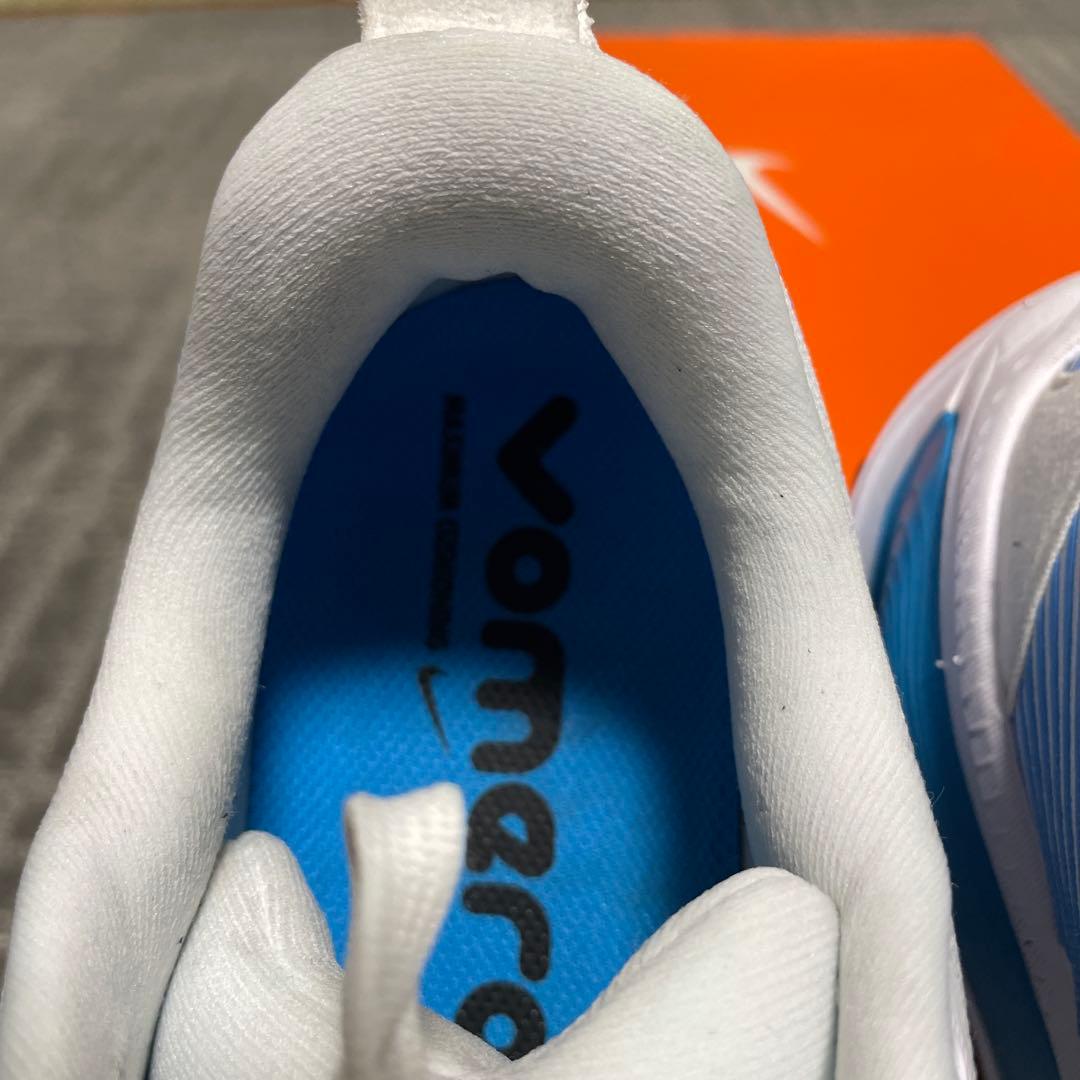 【美品】NIKE ボメロ18 25.0cm ランニングシューズ 箱あり