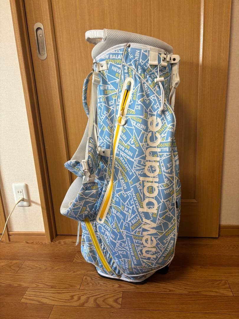 NEW BALANCE ゴルフバッグ・キャディバッグ レディース　水色　ブルー