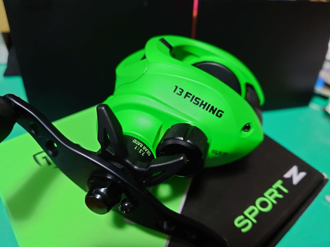 13 FISHING インセプションスポーツ Z 左手用 、