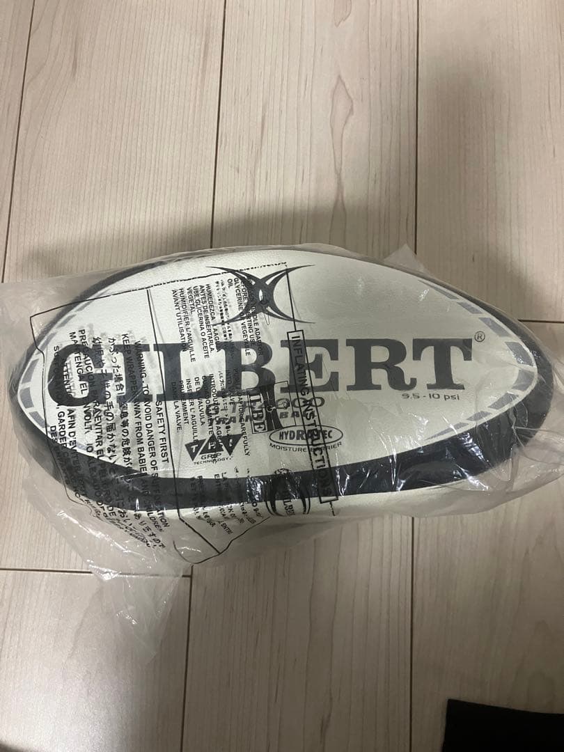 ギルバート（ブラック）　ラグビーボール　新品未使用品