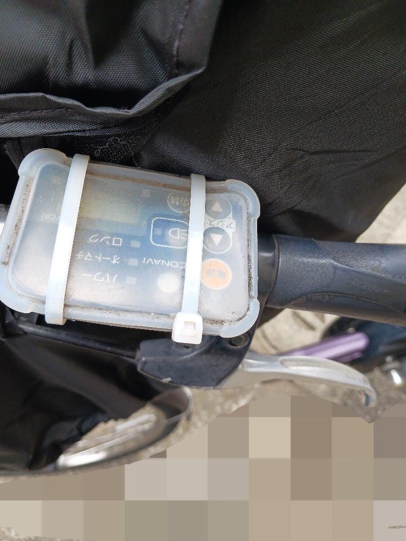 子供乗せ電動自転車 チャイルドシート付き 紫色