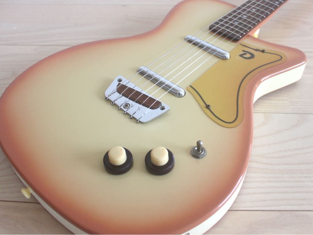 Danelectro ダンエレクトロ U2 '56 Copperburst