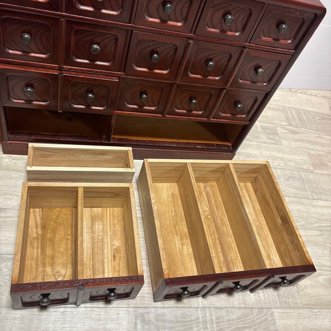 木製　小引き出し　薬箱　箪笥　箪笥　薬箪笥　からくり箪笥　民芸家具　タンス