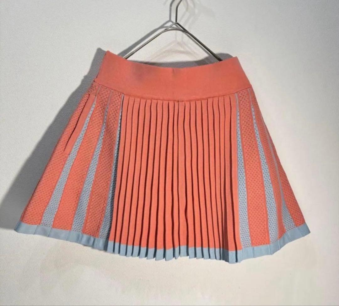 新品adidasゴルフ　ポロシャツ　プリーツスカートサーモンピンク　春色