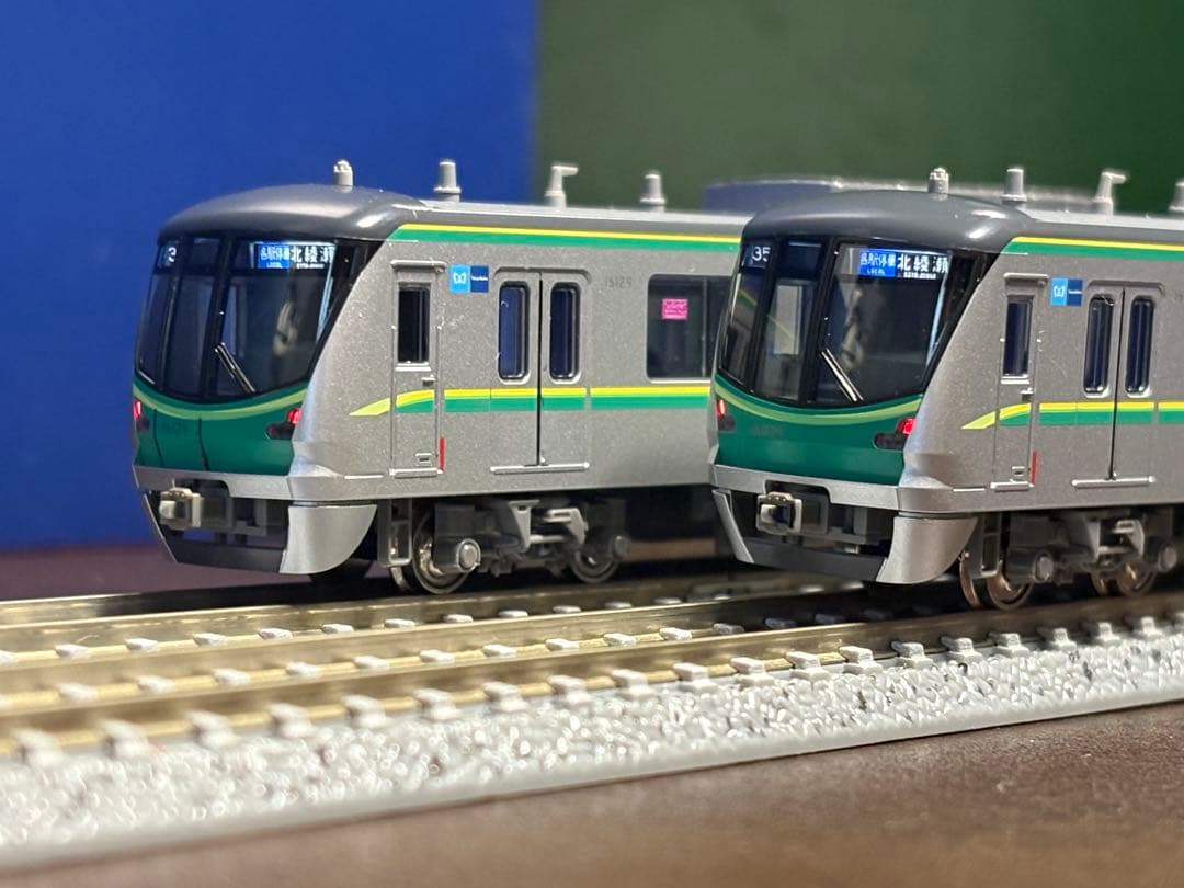 KATO 東京メトロ16000系千代田線