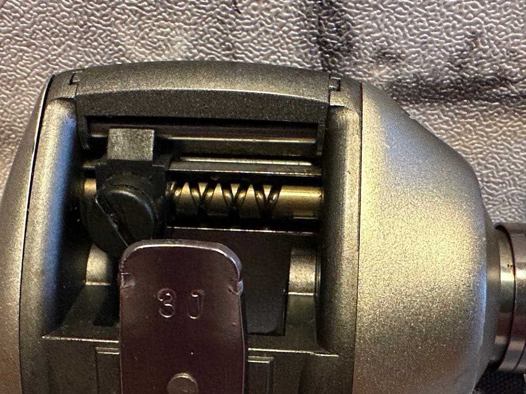 Shimano Scorpion メタニウムXT /替えスプール付き