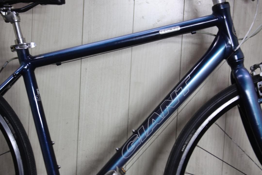 GIANT ESCAPE R3 700C アルミ 24速 465mm クロス