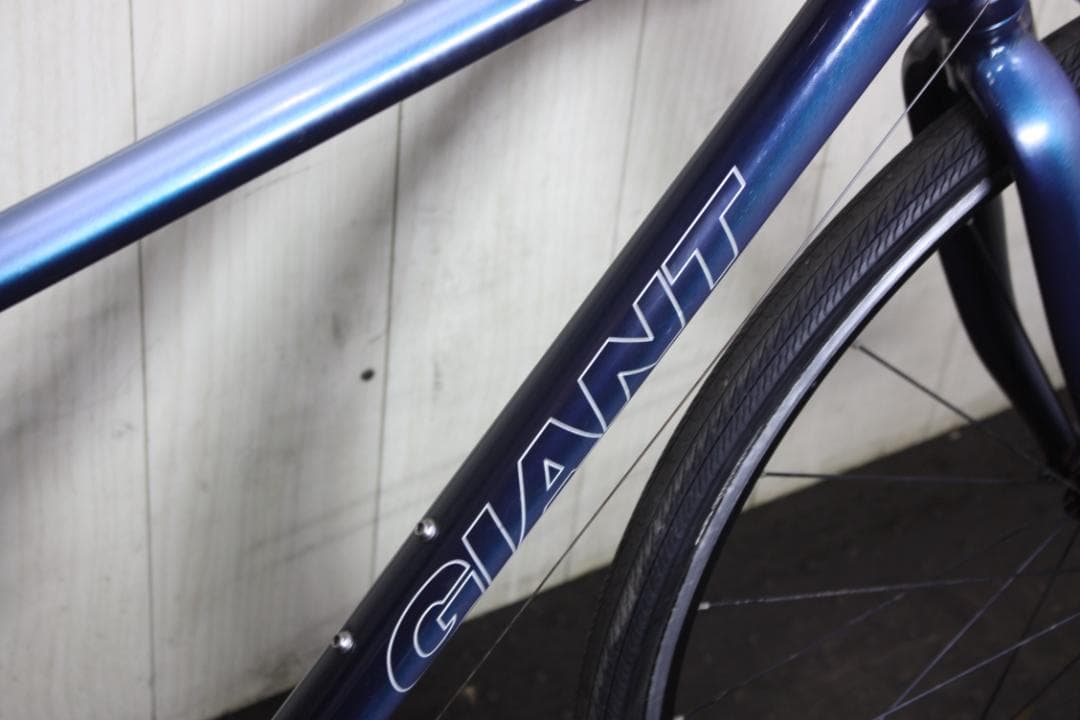 GIANT ESCAPE R3 700C アルミ 24速 465mm クロス