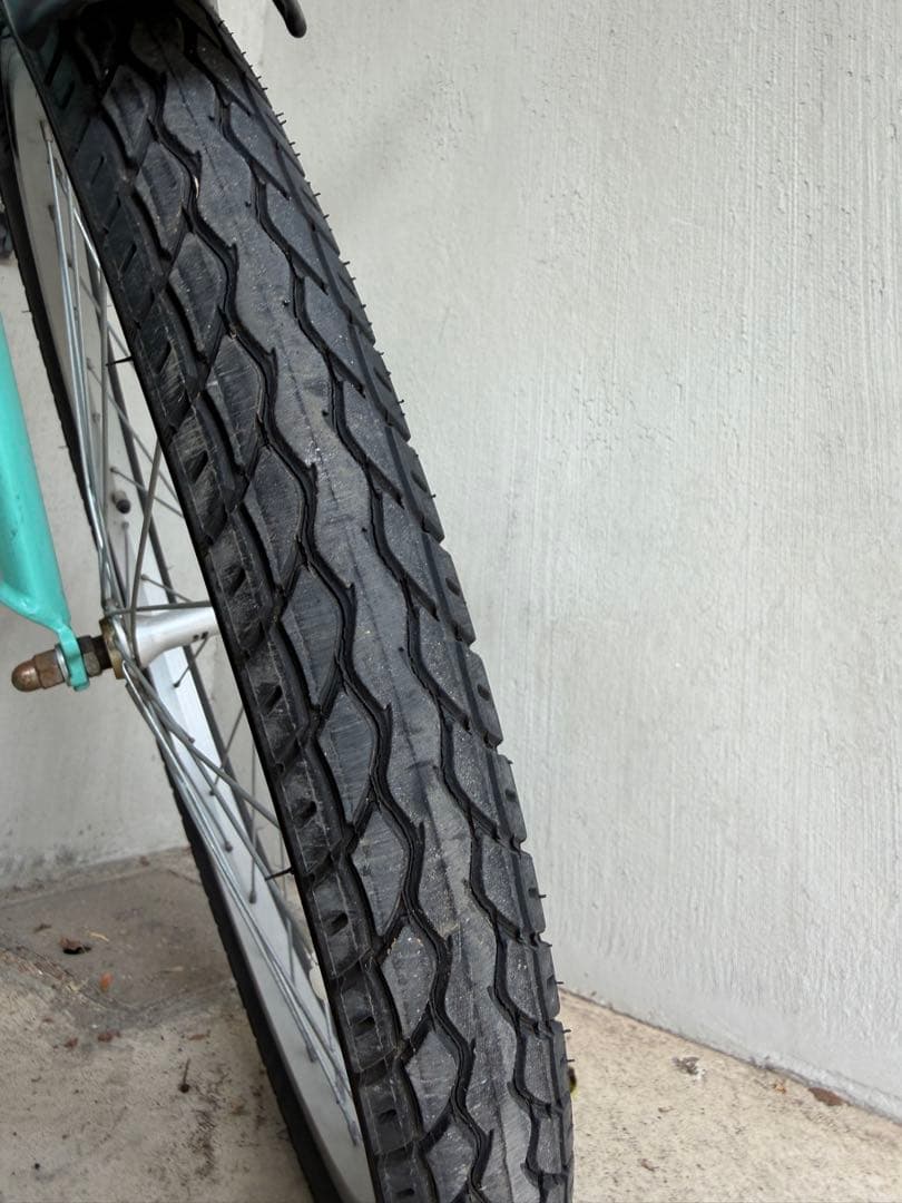 【直接引取り限定】自転車KhodaaBloomコーダブルーム22インチ
