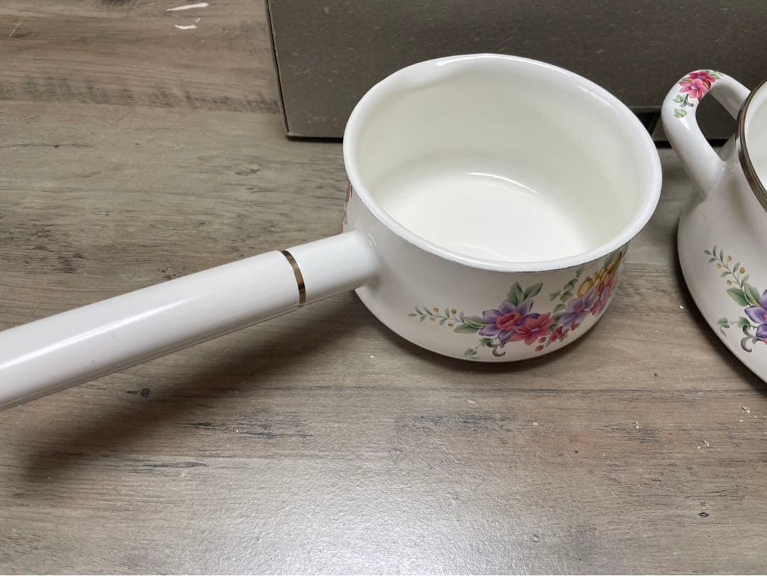 花柄ホーロー鍋セット FL-500 両手鍋19cm＋ミルクパン15cm 未使用
