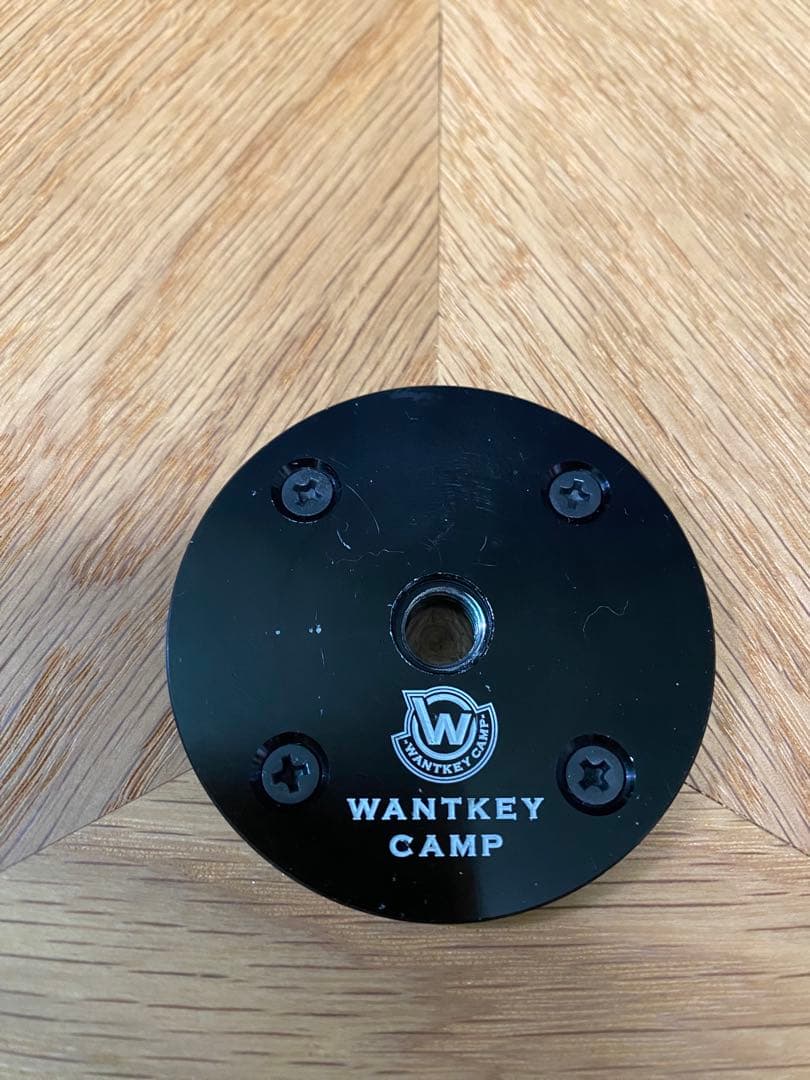 【WANTKEY CAMP × CAMPHILLS】ミニテーブル