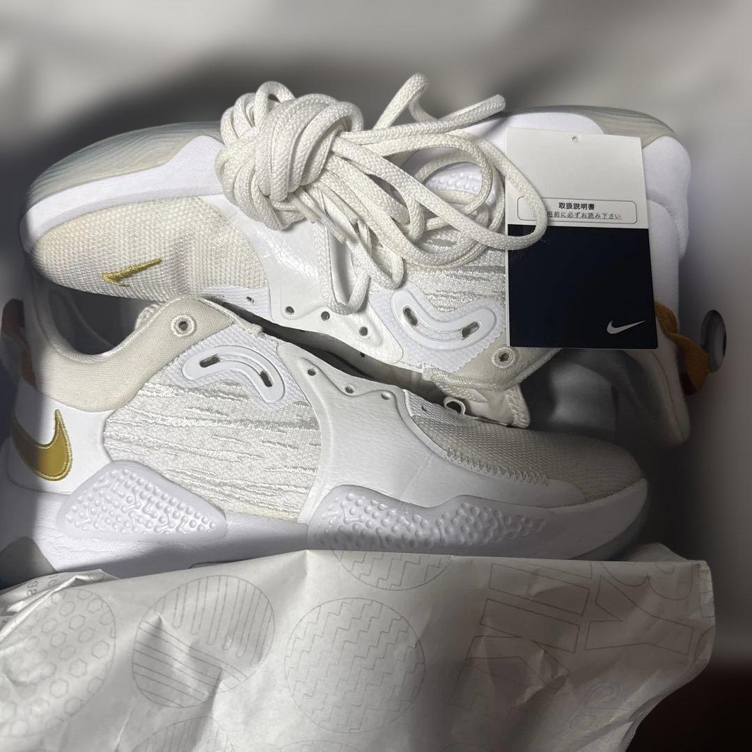 ポール　ジョージ　PG5 NIKE ID ホワイト／ゴールド