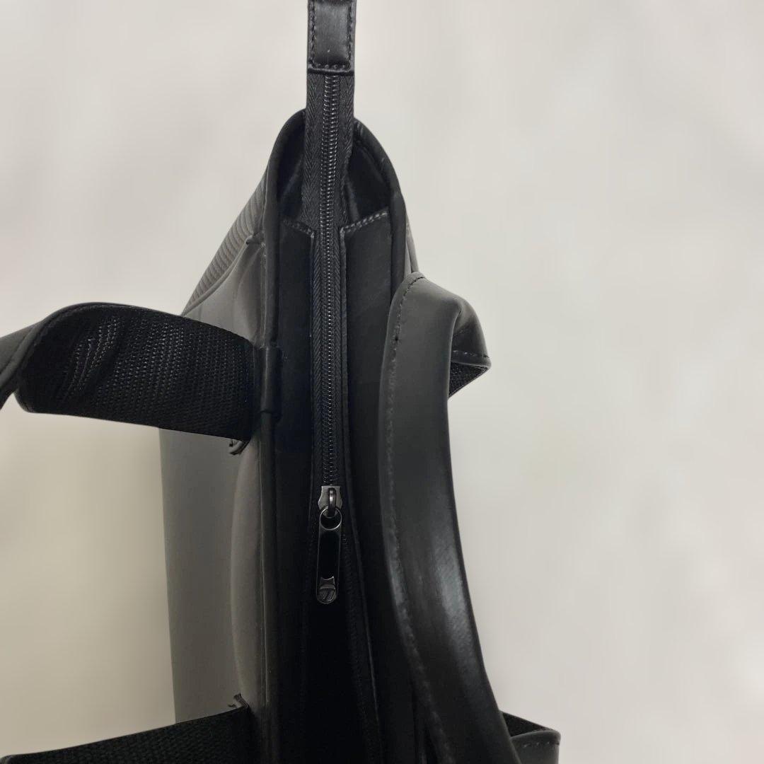 TaylorMade ブラック トートバッグ ラウンドバッグ