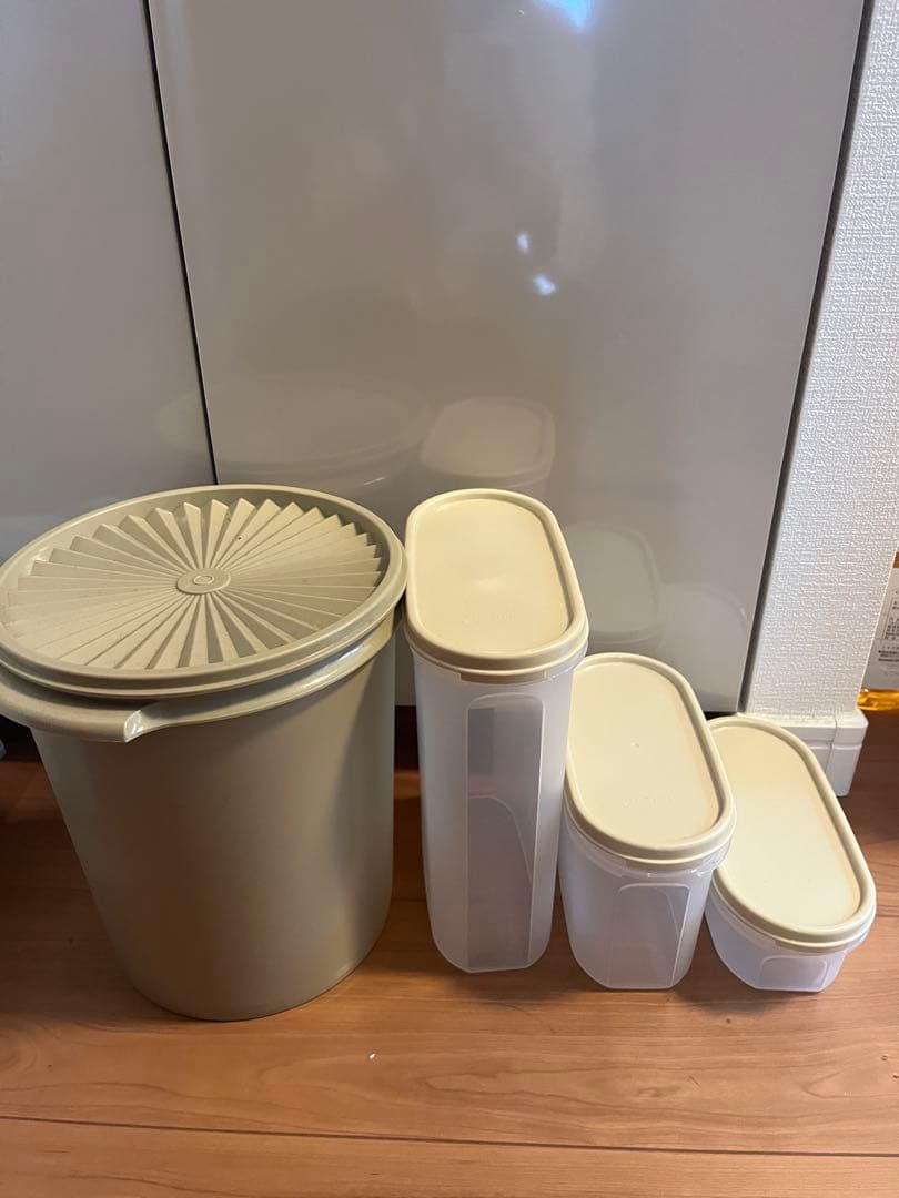 Tupperware まとめ売り