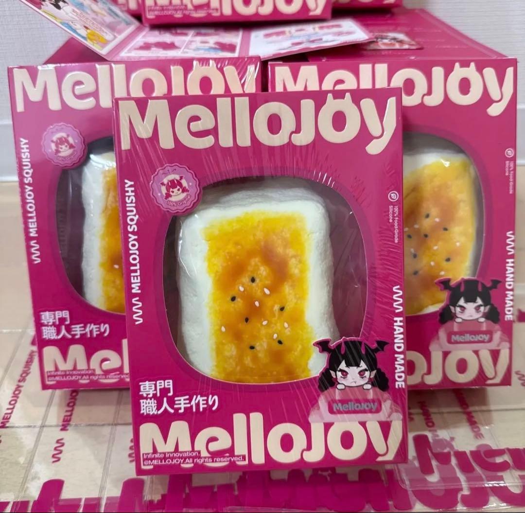 【新品未開封６個】メロジョイスクイーズ　ムースクリーム 新バター 焼き餅