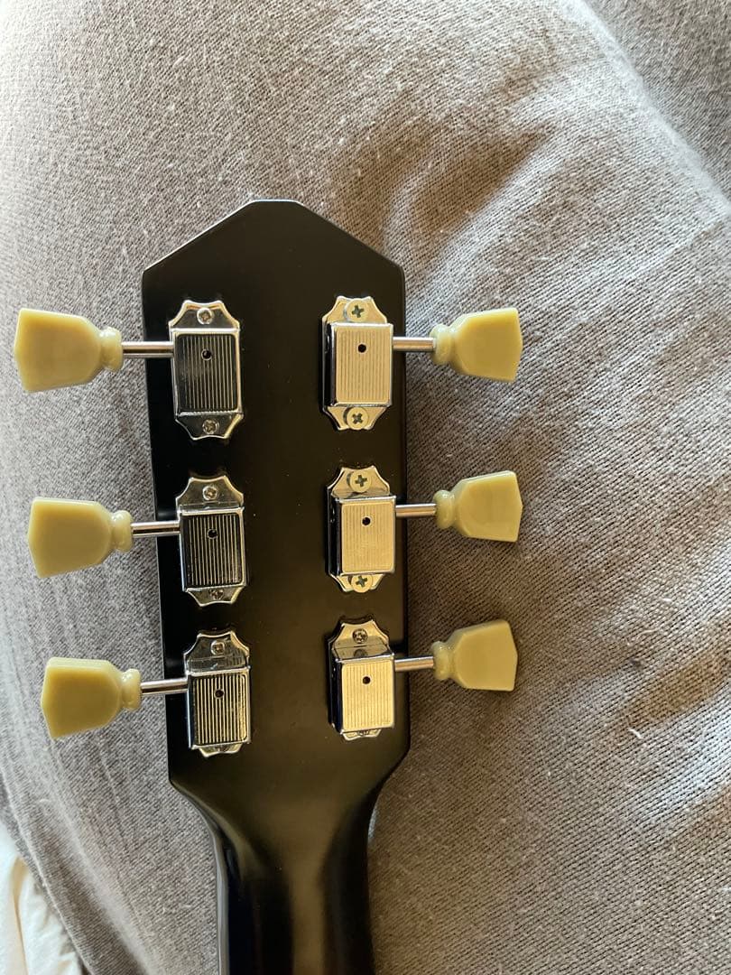 KEN Guitars Angel 3/4 弦は新品です。