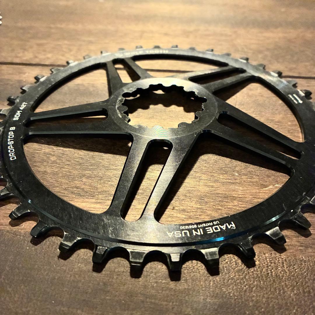 WOLF TOOTH DROPSTOP B 42T ブラックチェーンリング