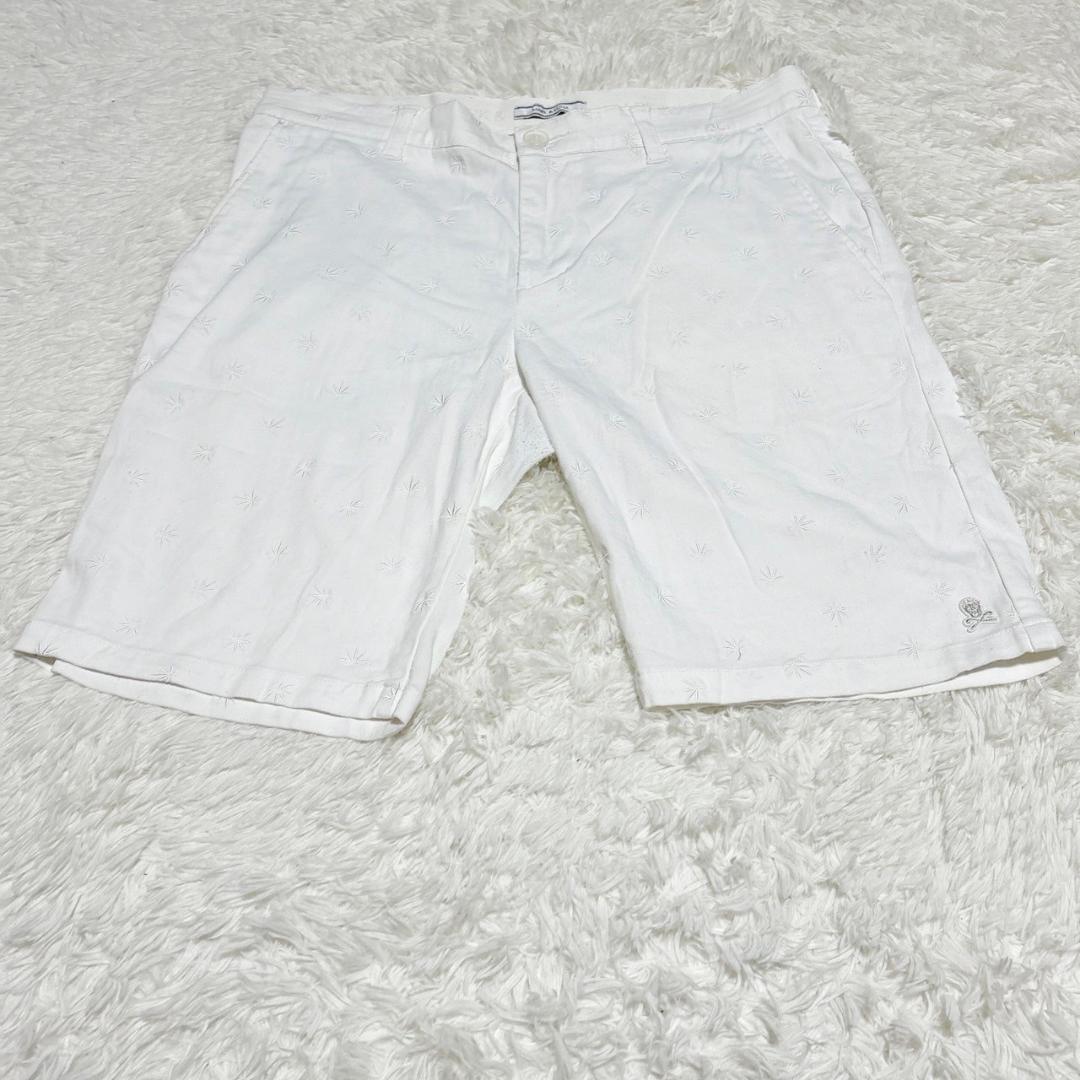 MARK&LONA　ホワイト刺繍ショートパンツ　XLサイズ