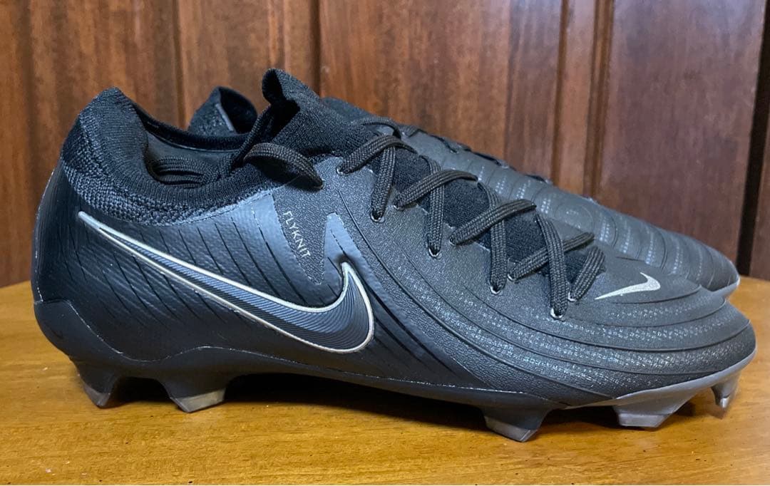 シューズ Nike phantom flyknit soccer cleats 24cm