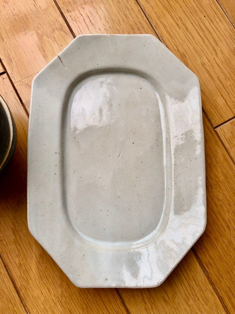 期間限定出品　今井律湖さん　人ぽっと　食器　皿　2点