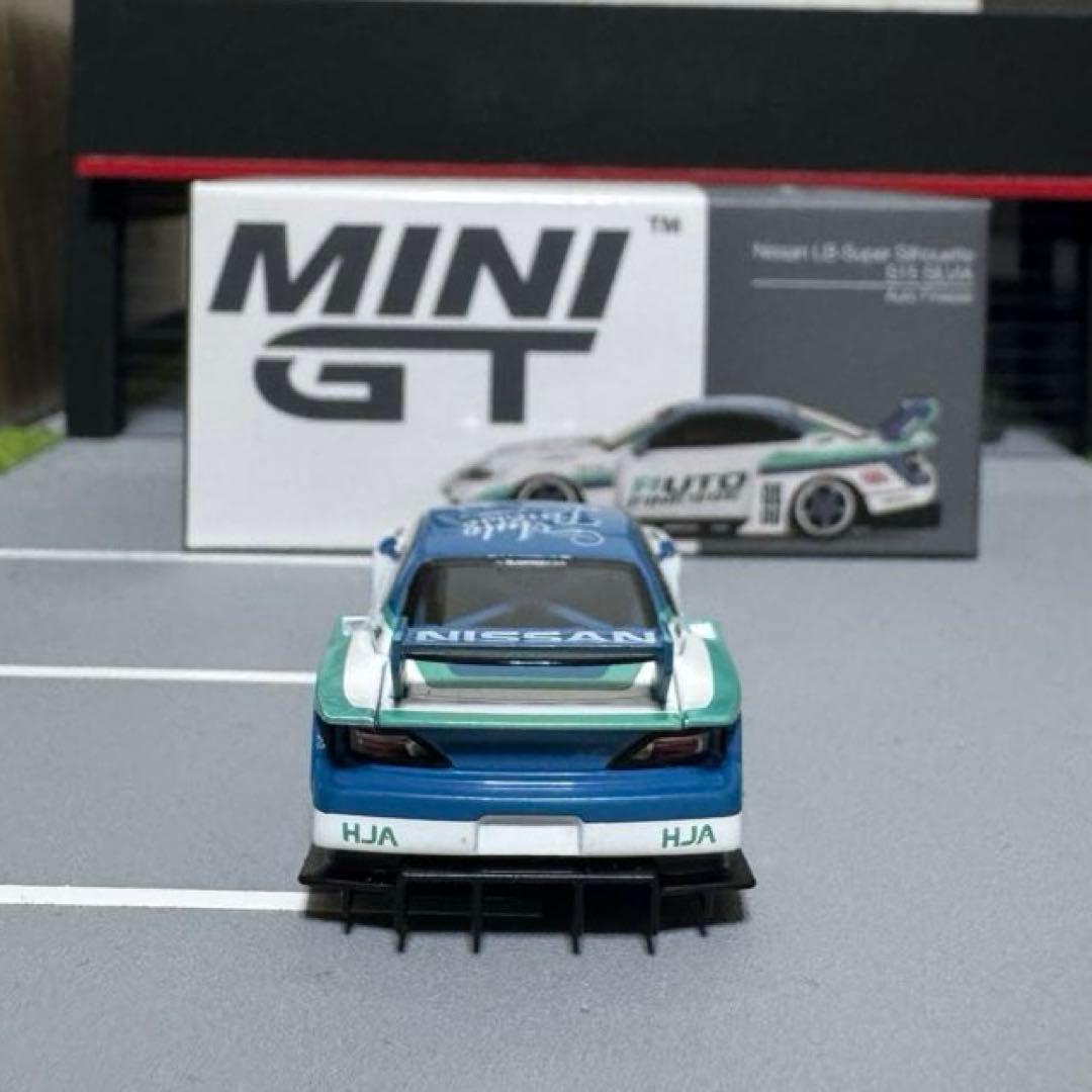 ミニカー minigt lbwk Sylvia S15 Auto Finesse
