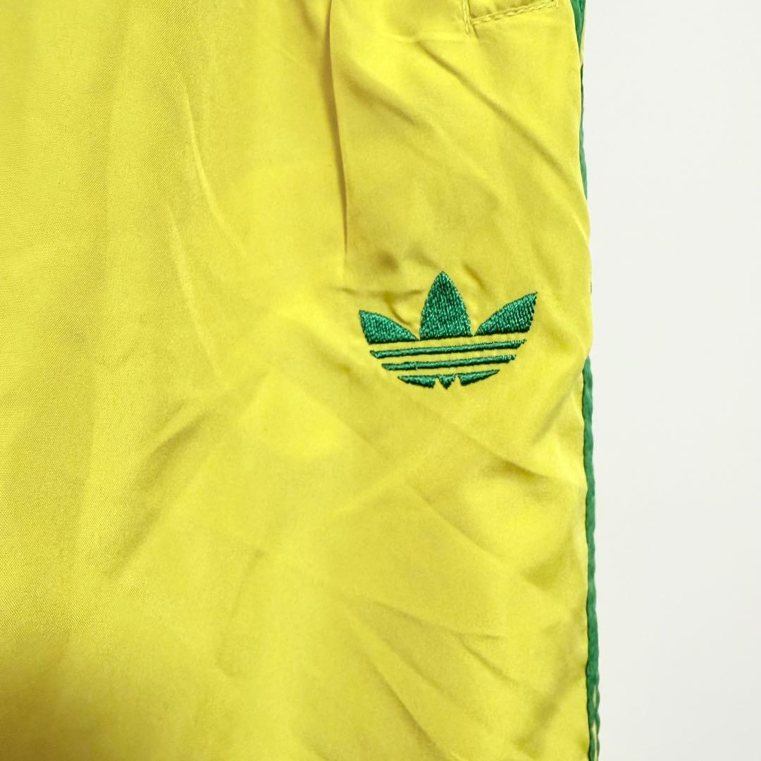 adidas　アディダス　ジャージ　上下セット　セットアップ　イエロー