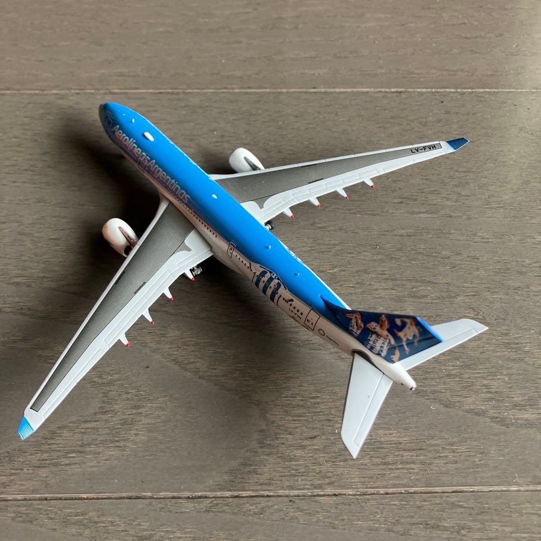 1/400 アルゼンチン航空 Airbus A330-200 LV-FVH