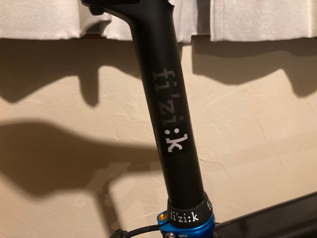 mt　TREK ロードバイク　エモンダ