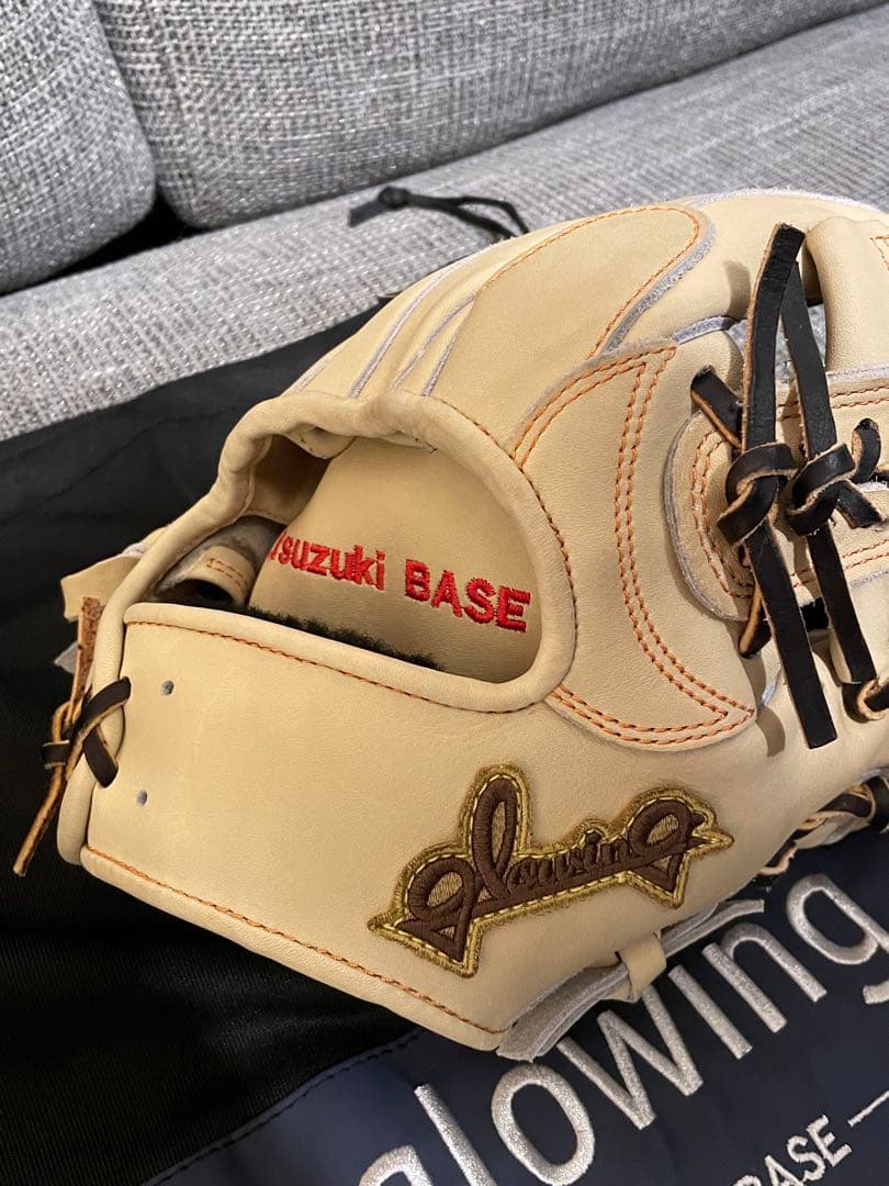 硬式内野グローブ　tsuzuki BASE glowing 【ほぼ新品】