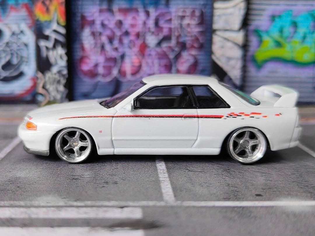 京商 R32 NISMOトミカ改造 ☆自作アルミリム ☆段リム ホットウィール