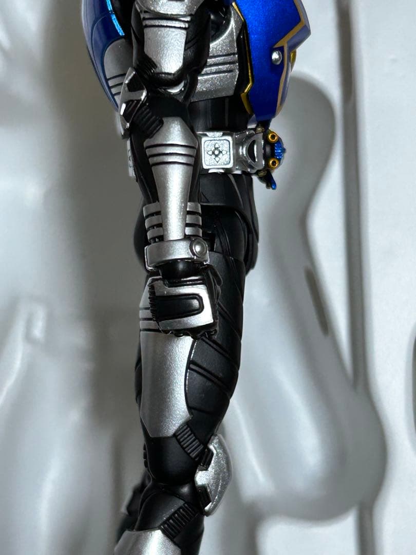 S.H.Figuarts 真骨彫製法　仮面ライダーガタック ハイパーフォーム