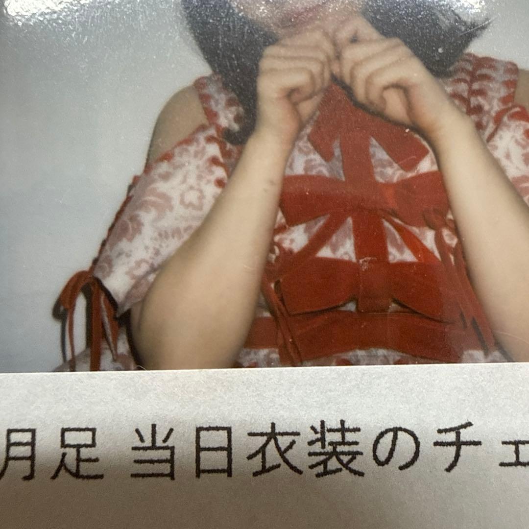月足天音 チェキ 撮り下ろし