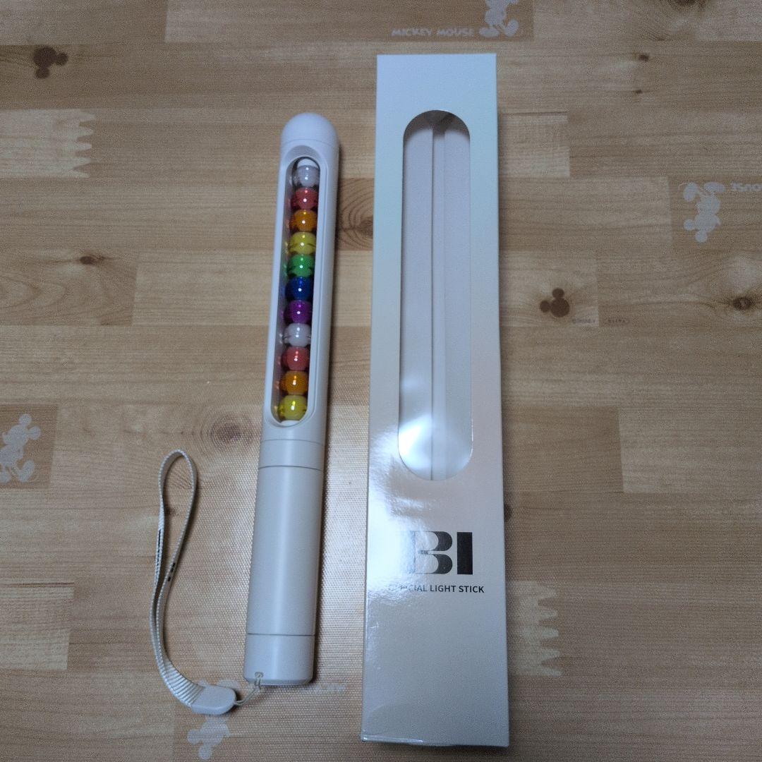 BI　ハンビン　ペンライト　トレカ、ストラップ付き