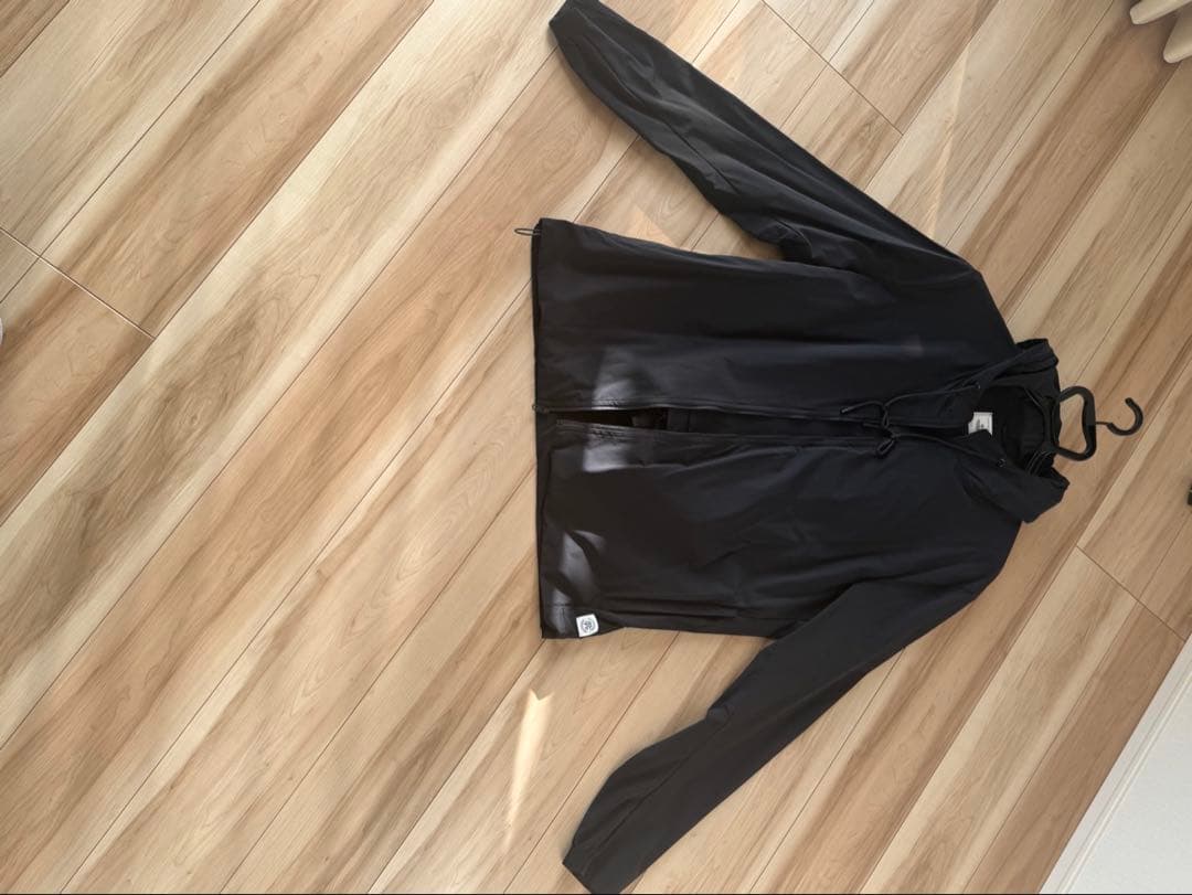 Reigning Champ ロンハーマン別注ウィンドブレーカー