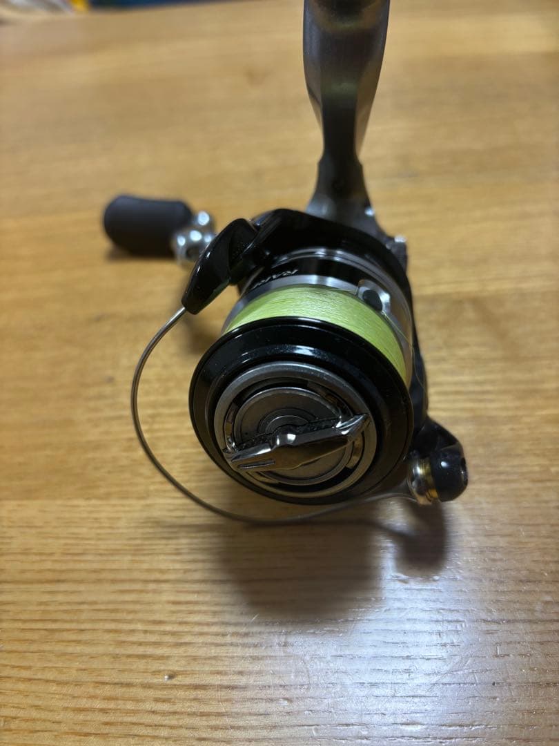 RARENIUM レアニウム　2500S スピニングリール