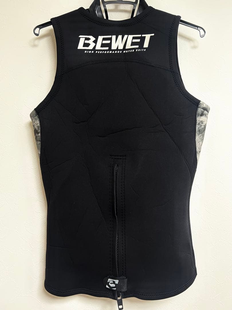 【美品】試着のみBEWET ビーウェットベストメンズXL size