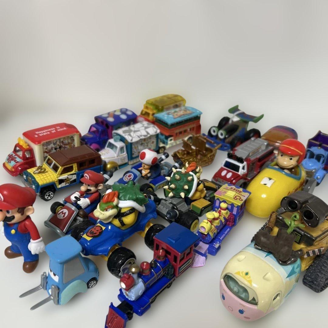 ミニカーセット23台＋マリオ