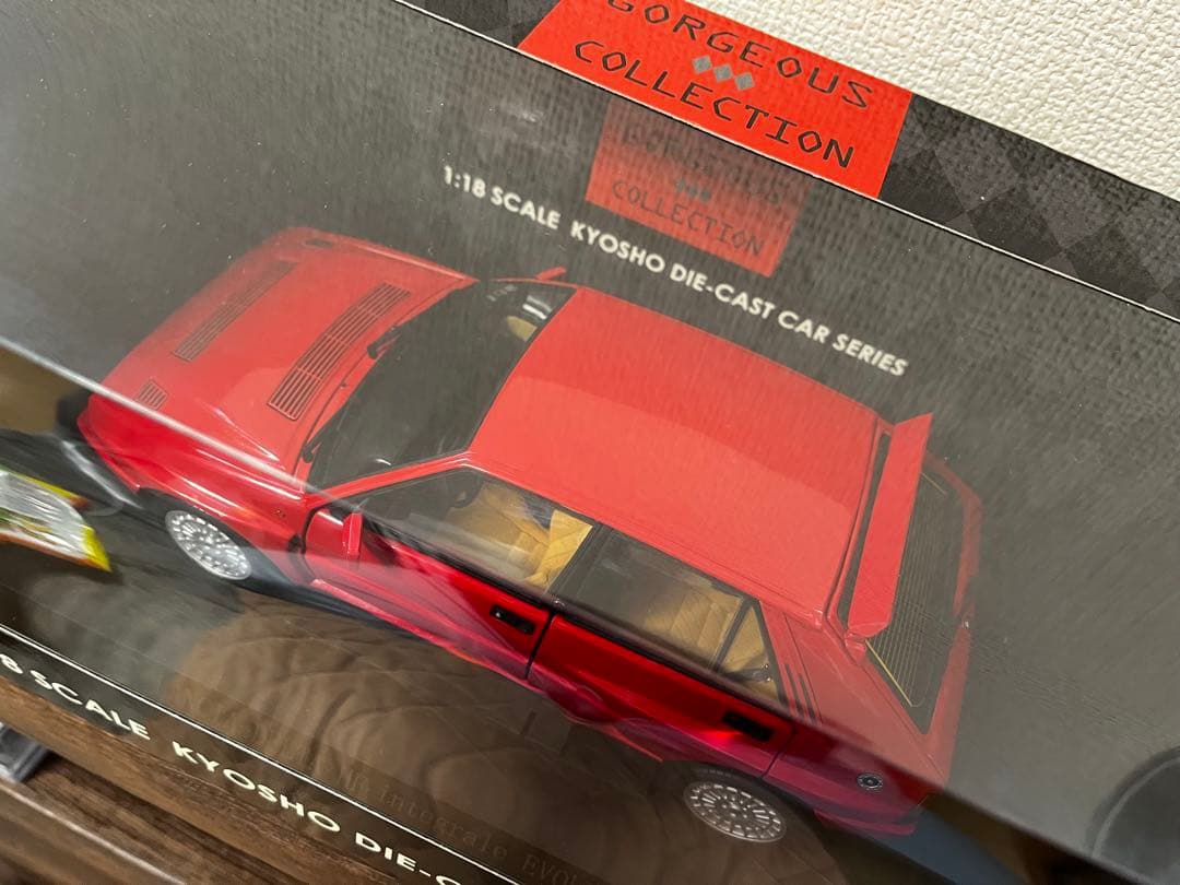 京商　ランチアデルタ　赤　1/18 エボ2 開封未展示品