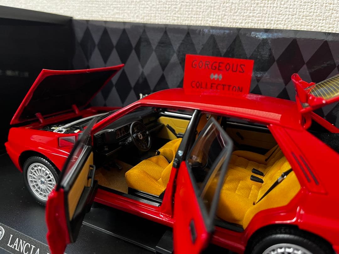 京商　ランチアデルタ　赤　1/18 エボ2 開封未展示品