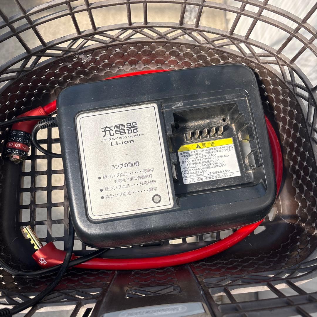 アシスタ 電動アシスト自転車 前カゴ付き　ブリヂストン、BRIDGESTONE