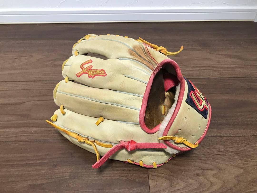 N*O様 軟式用グローブ（久保田スラッガー、鳥谷モデル、内野手用、トレンチ×レッ