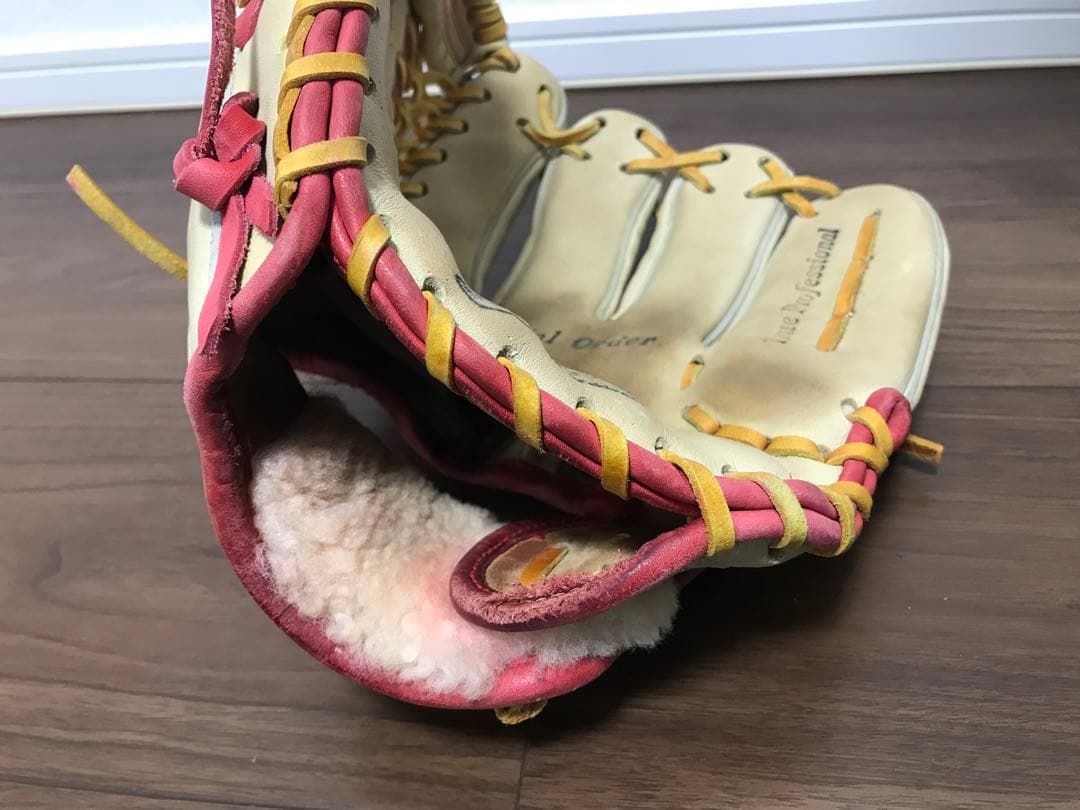 N*O様 軟式用グローブ（久保田スラッガー、鳥谷モデル、内野手用、トレンチ×レッ