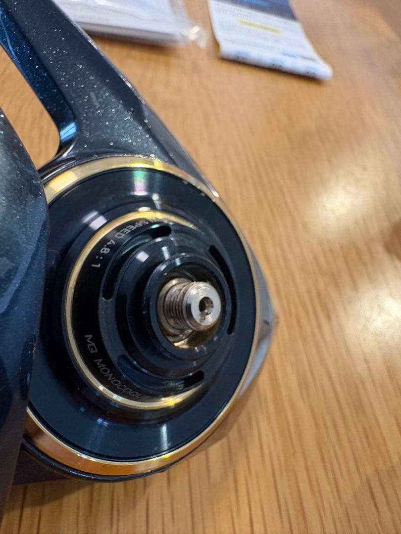 極美品　Daiwa 20 ソルティガ 8000 P スピニングリール