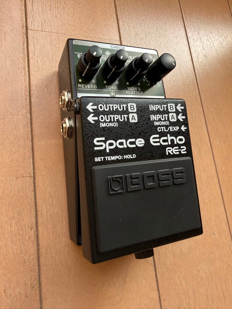 BOSS Space Echo RE-2 ギターエフェクター　テープエコー