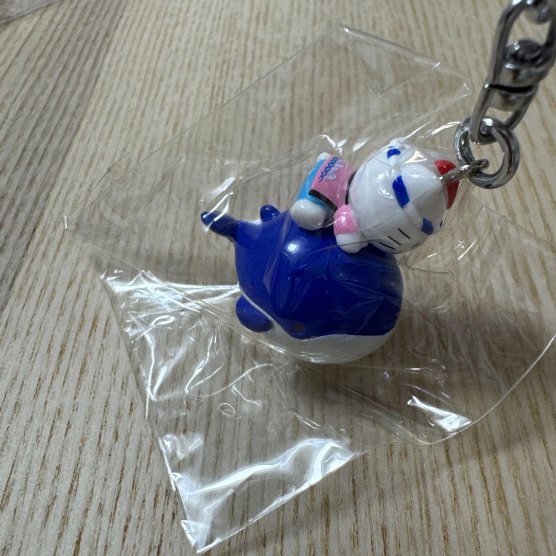 ご当地キティ　紀州路　くじら　マスコット　キーホルダー　新品