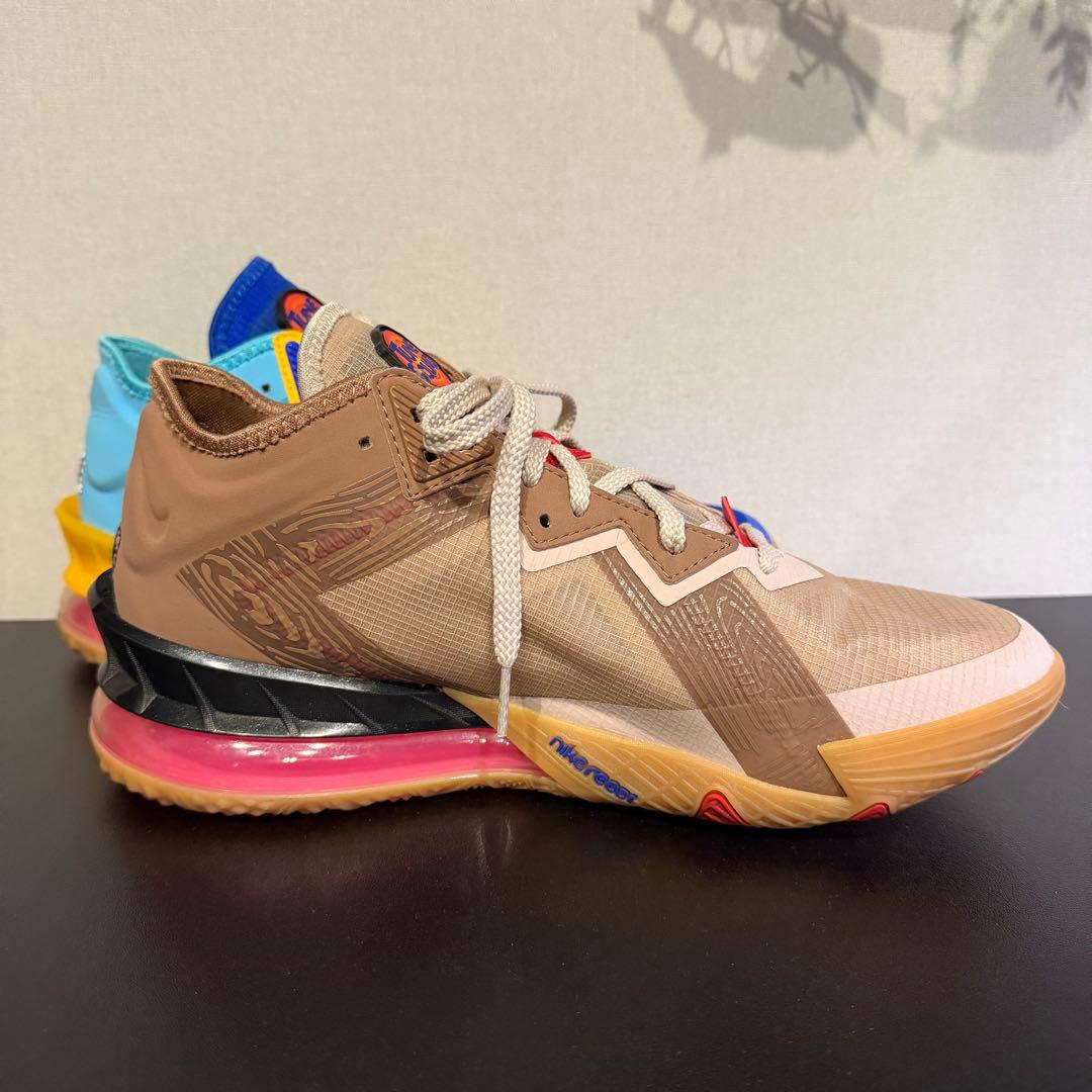 【レア】NIKE スペース プレイヤーズ × ナイキ レブロン 18 28.0