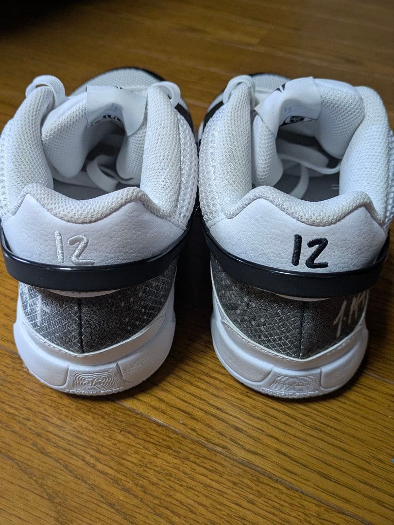 【新品】Nike JA 1 ジャモラント 27.5cm ホワイト/ブラック
